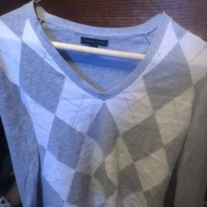 Grey & white sweatshirt